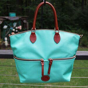 Dooney & Bourke Large Pocket Satchel in Mint